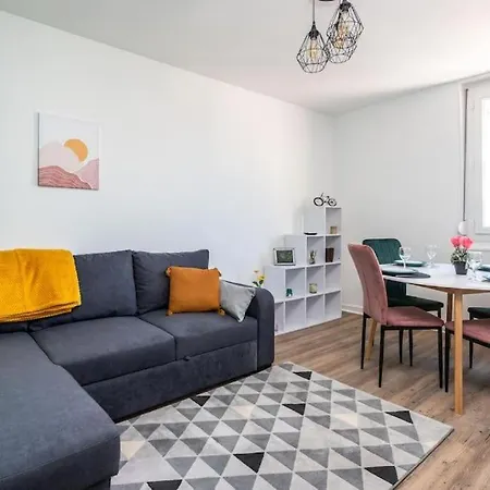 Le Saint Clement C Apartment